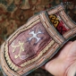 Традиционная бухарская настенная сумочка для мелких предметов с ручной вышивкой.