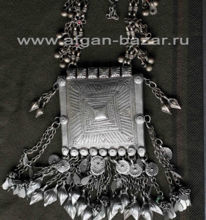Афганское нагрудное украшение - амулет. Западный Афганистан, Джалалабад. Вторая 